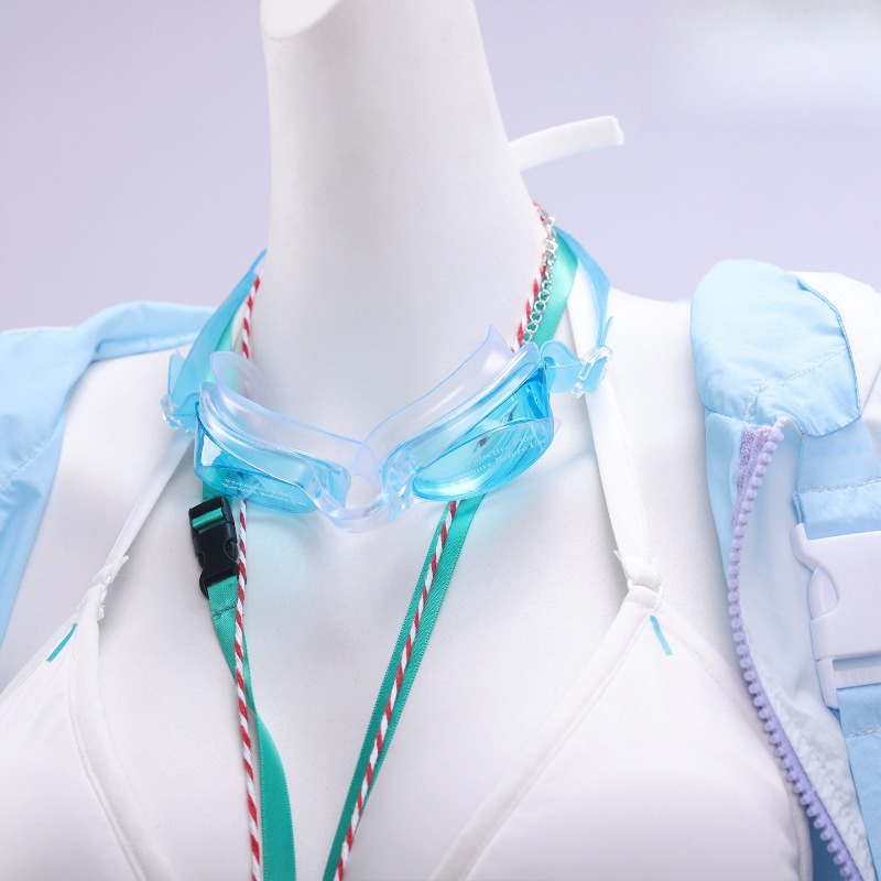 زي سباحة لا بلوما من لعبة أركن - مراجعة Anime Cosplay Girl وسعره