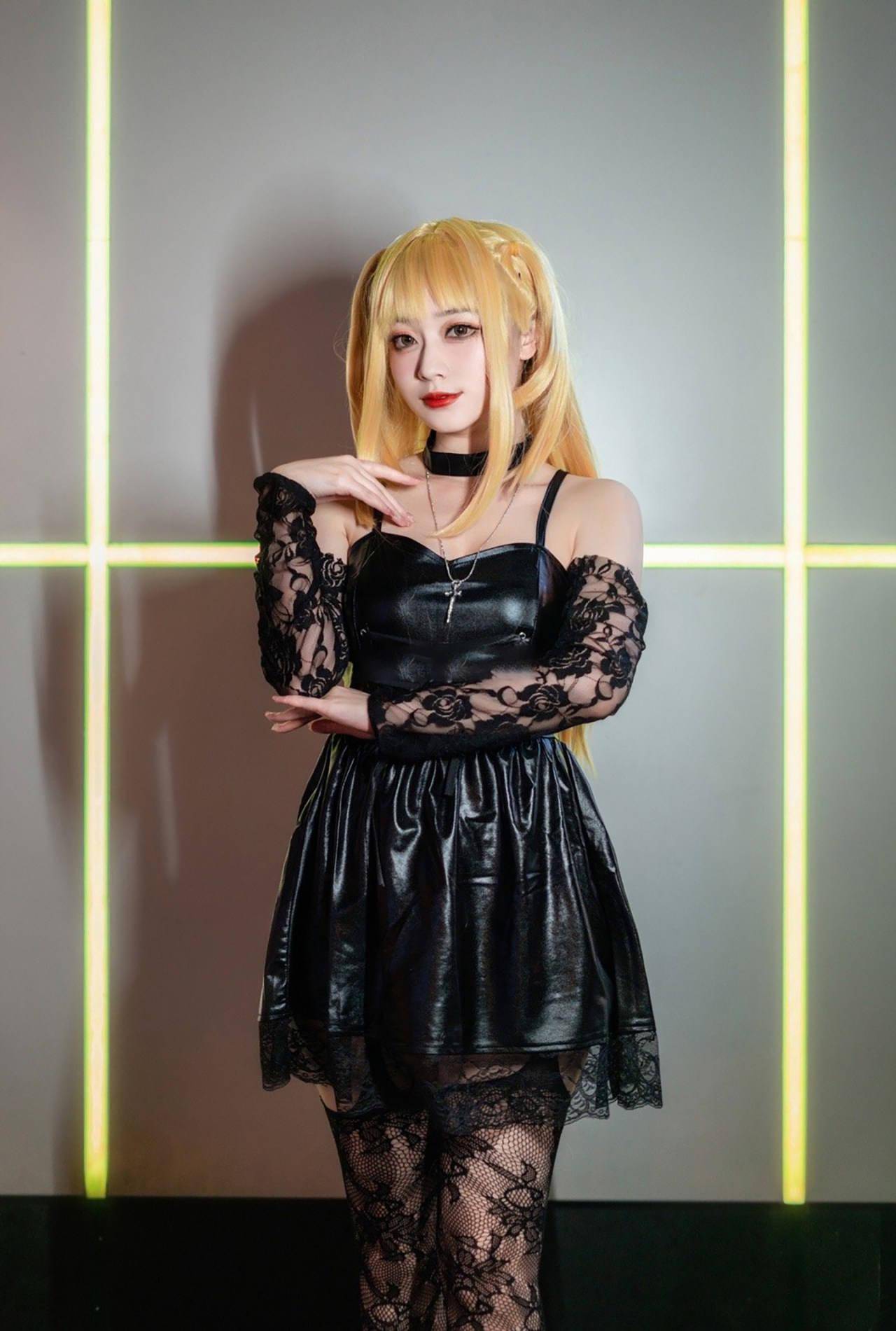 MisaMisa Anime Cosplay Costume - مراجعة Anime Cosplay Black Girl وسعره